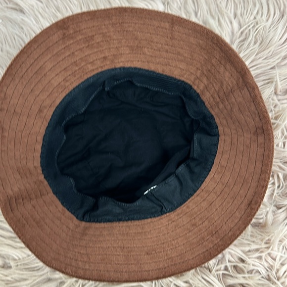 Juicy forever Velour Hat - Picture 3 of 4